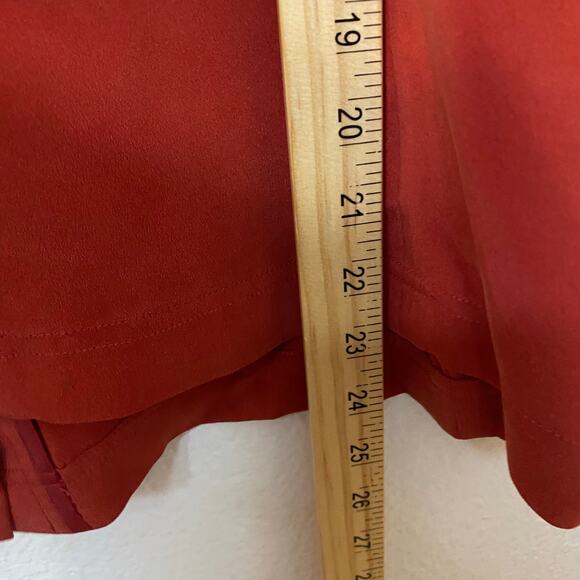 Travis Ayer's Vintage Red 100% Silk Button Down Blouse Size 8 - Picture 3 of 9